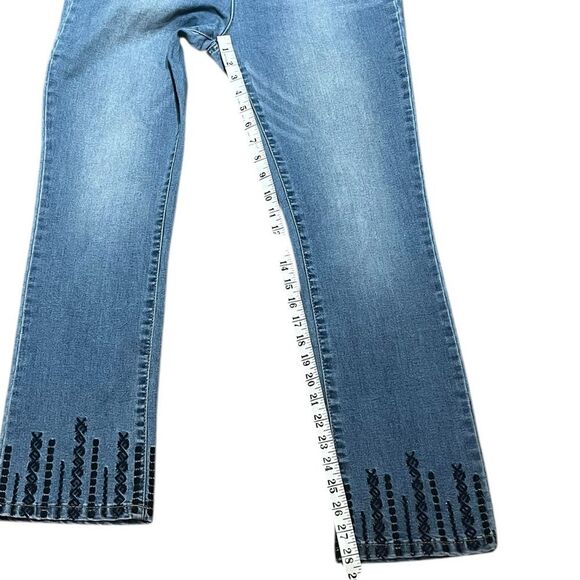 Jones New York Signature Women’s Madison Slim Ankle Denim Jeans, Size 12 - Picture 8 of 9